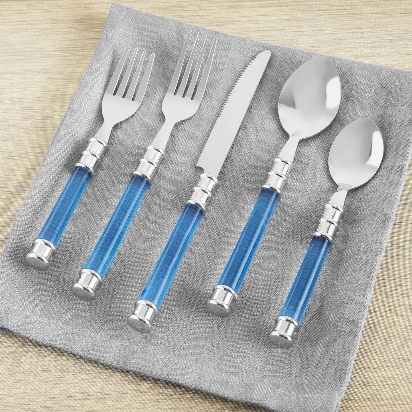 Juego de cubiertos con soporte 20 piezas