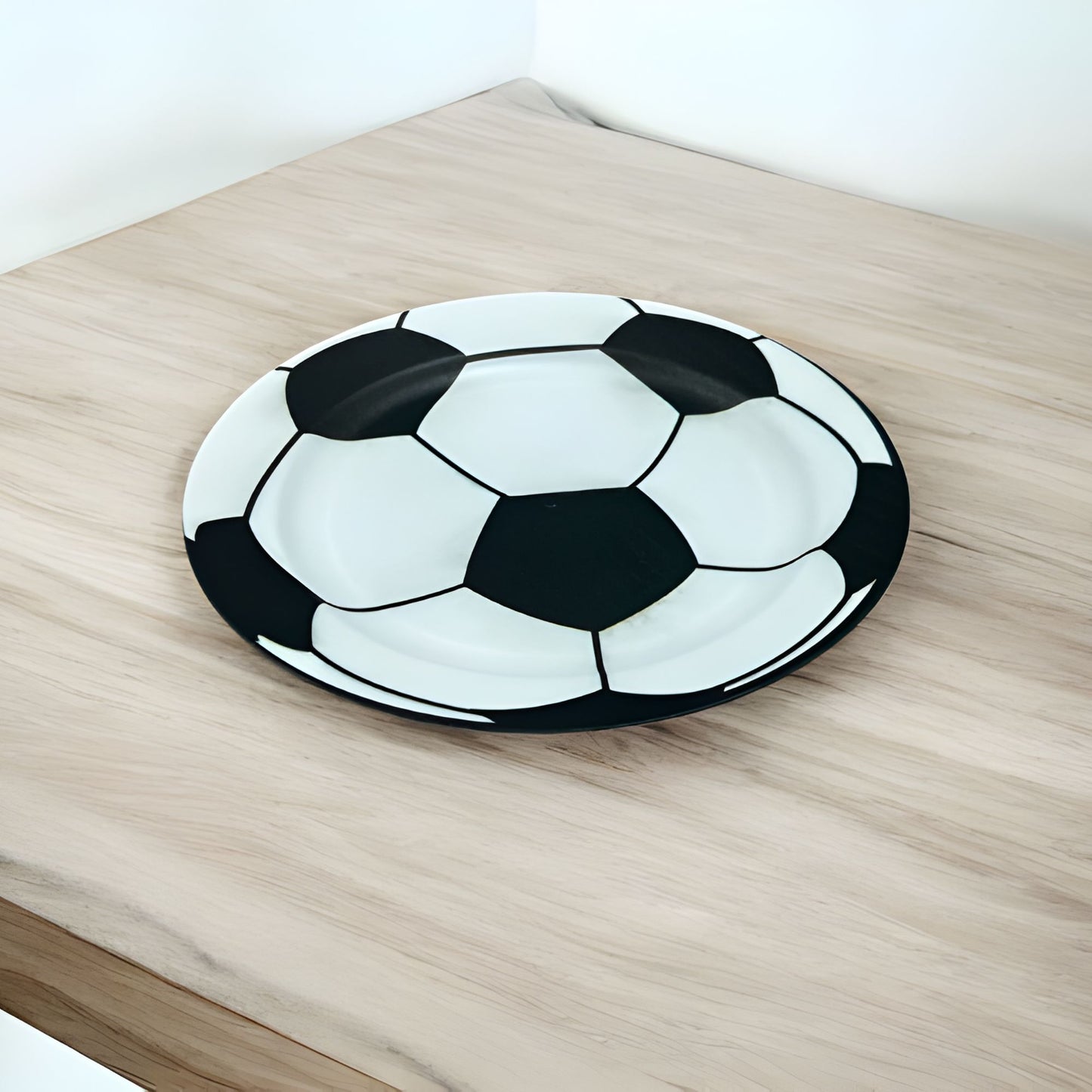 Set de 4 Platos Medianos de Plástico – Diseño Balón de Fútbol (19 cm)