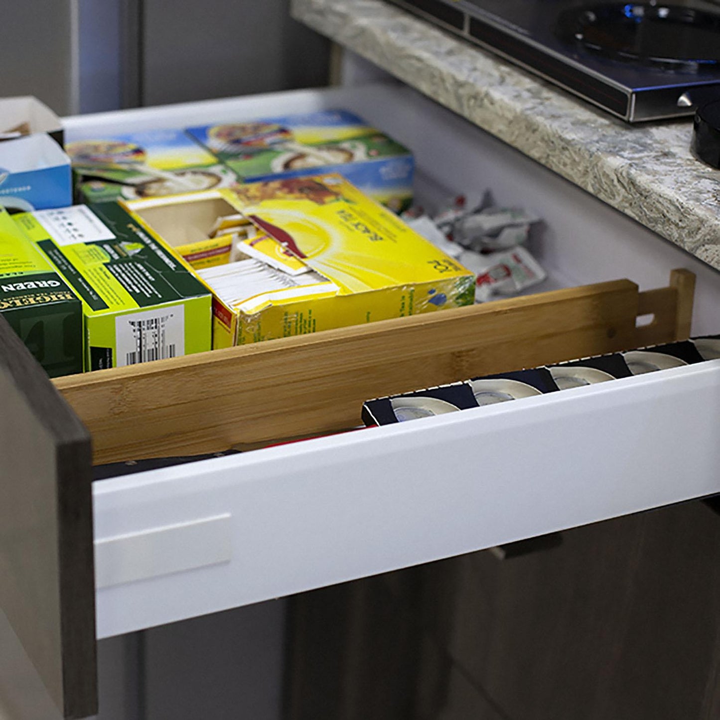 Separador de cajón extendible ajustable delgado